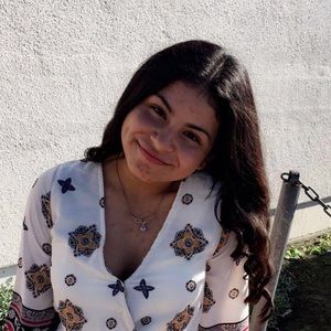 Meet your Posher, Maria